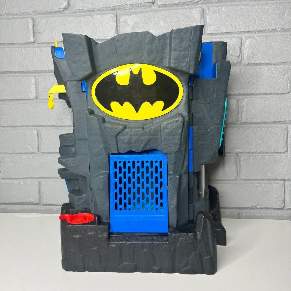 Batman Bat Cave Tower ONLY Fisher Price fold up play set 2007 Rare - no figures
